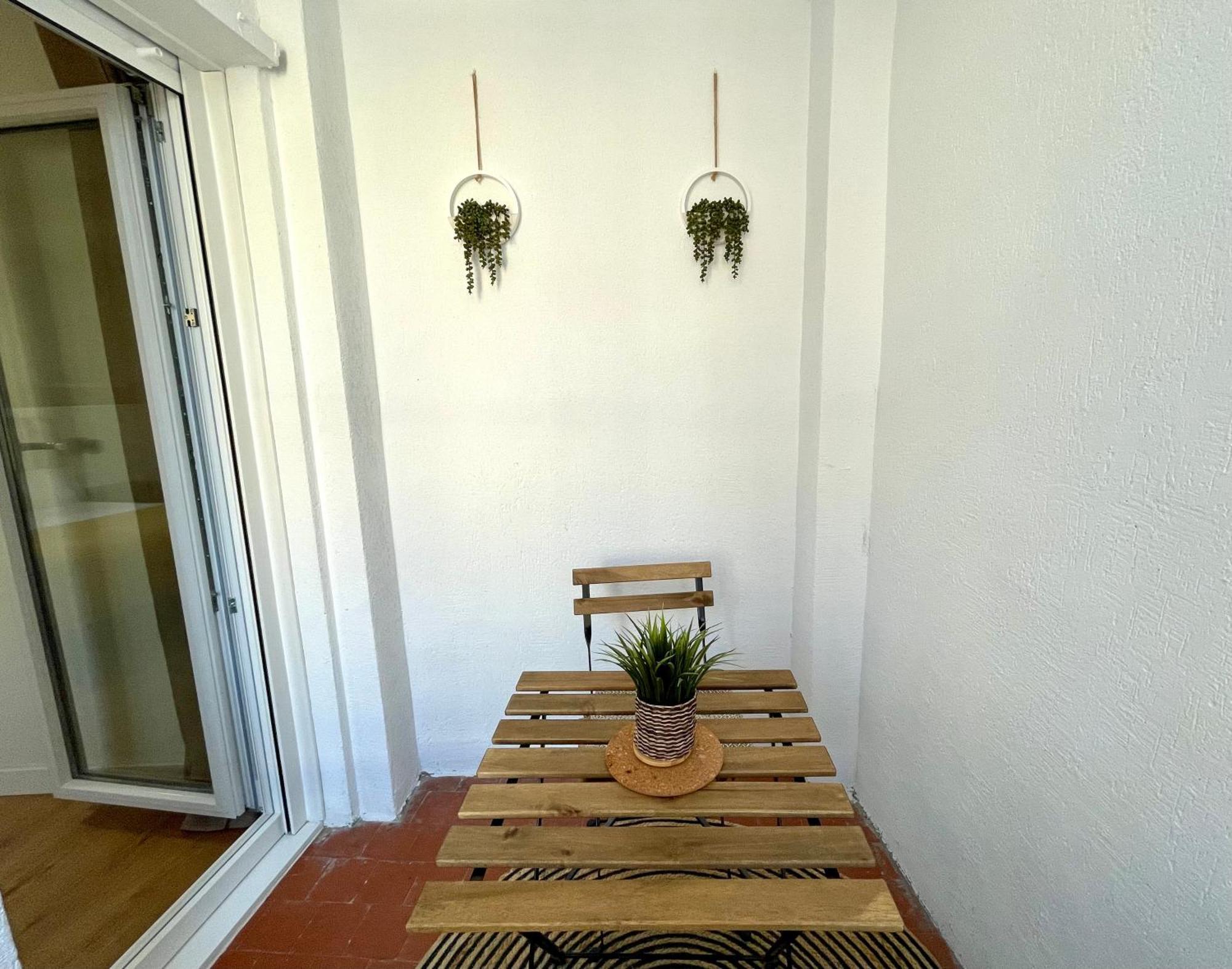 Vtz El Balcon De Calixto Appartement Zaragoza Buitenkant foto